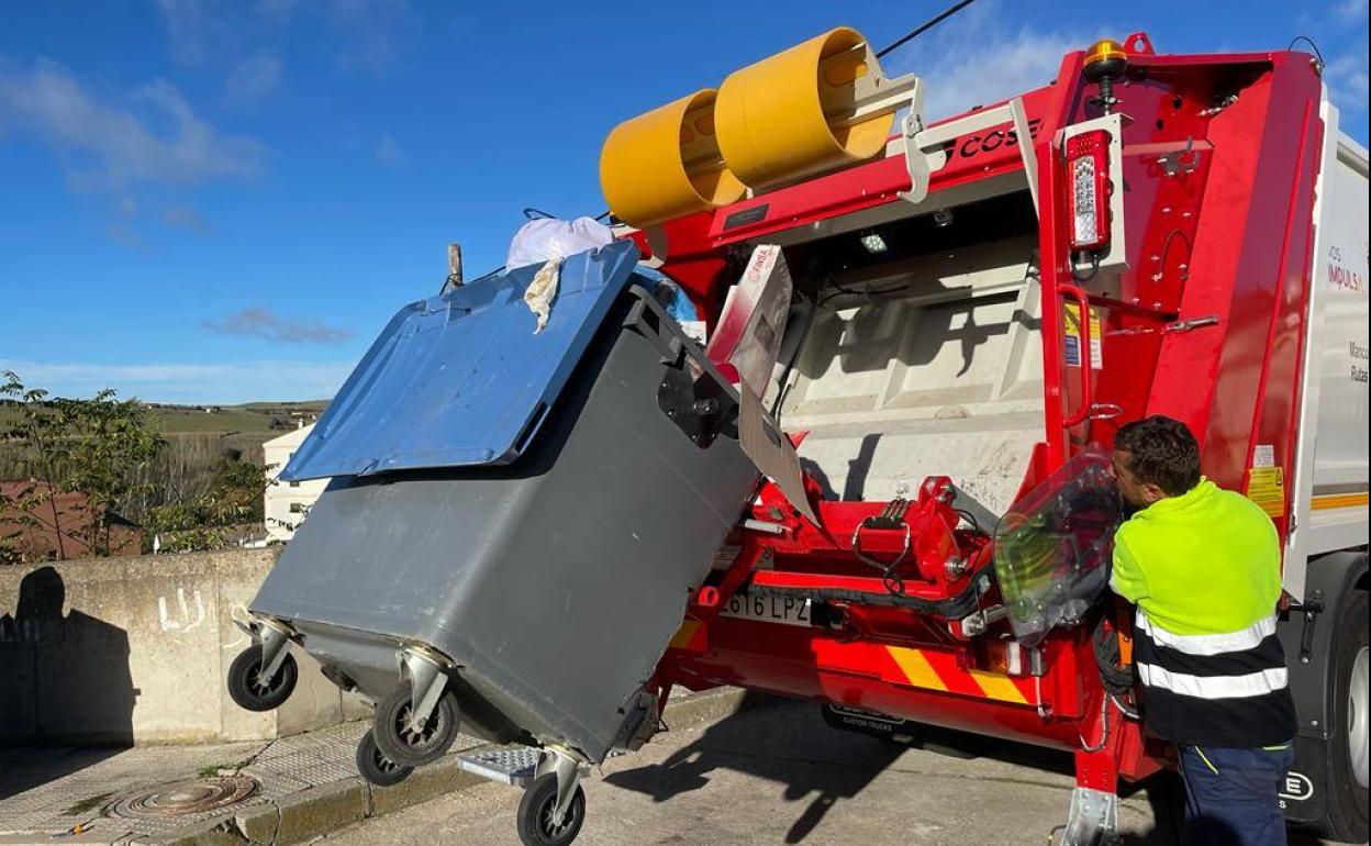 El nuevo camión prestará servicio a Alba de Tormes y Terradillos.
