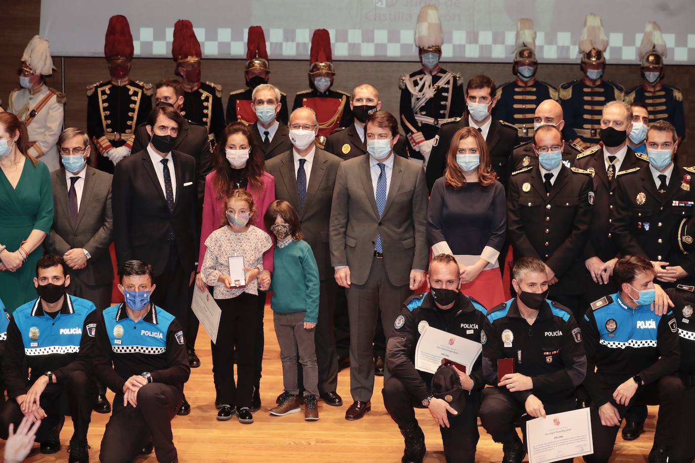 Fotos: Entrega de medallas en el Congreso Autonómico de Coordinación de Policía Local 1/4