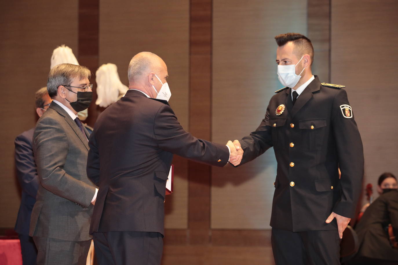 Fotos: Entrega de medallas en el Congreso Autonómico de Coordinación de Policía Local 4/4