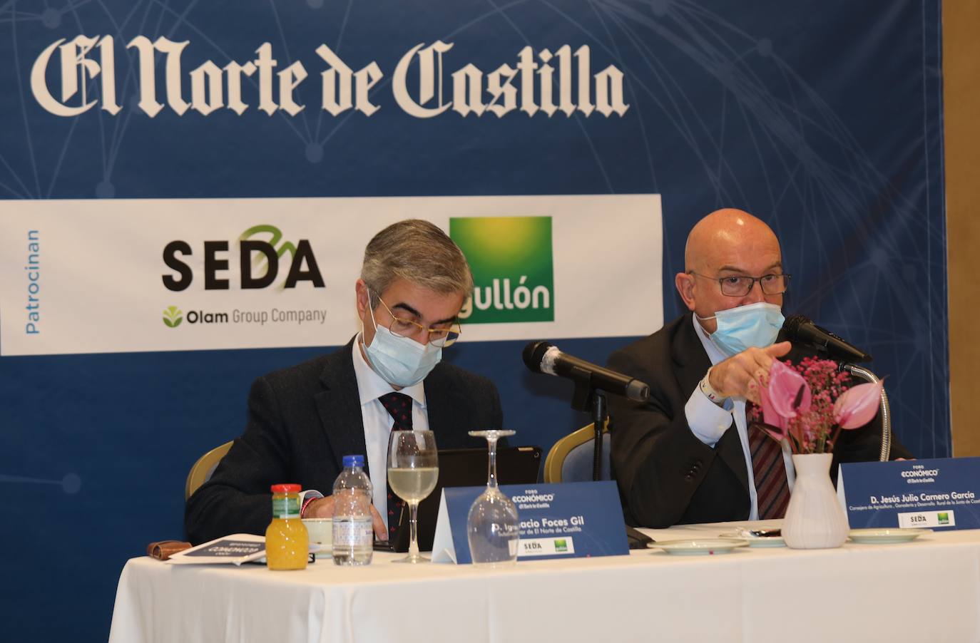 Fotos: Foro económico de El Norte de Castilla con el consejero de Agricultura