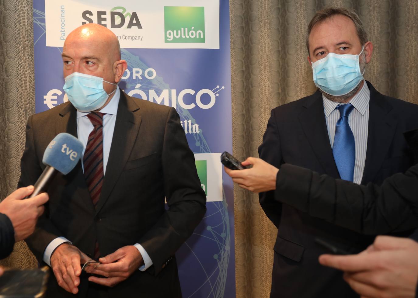 Fotos: Foro económico de El Norte de Castilla con el consejero de Agricultura