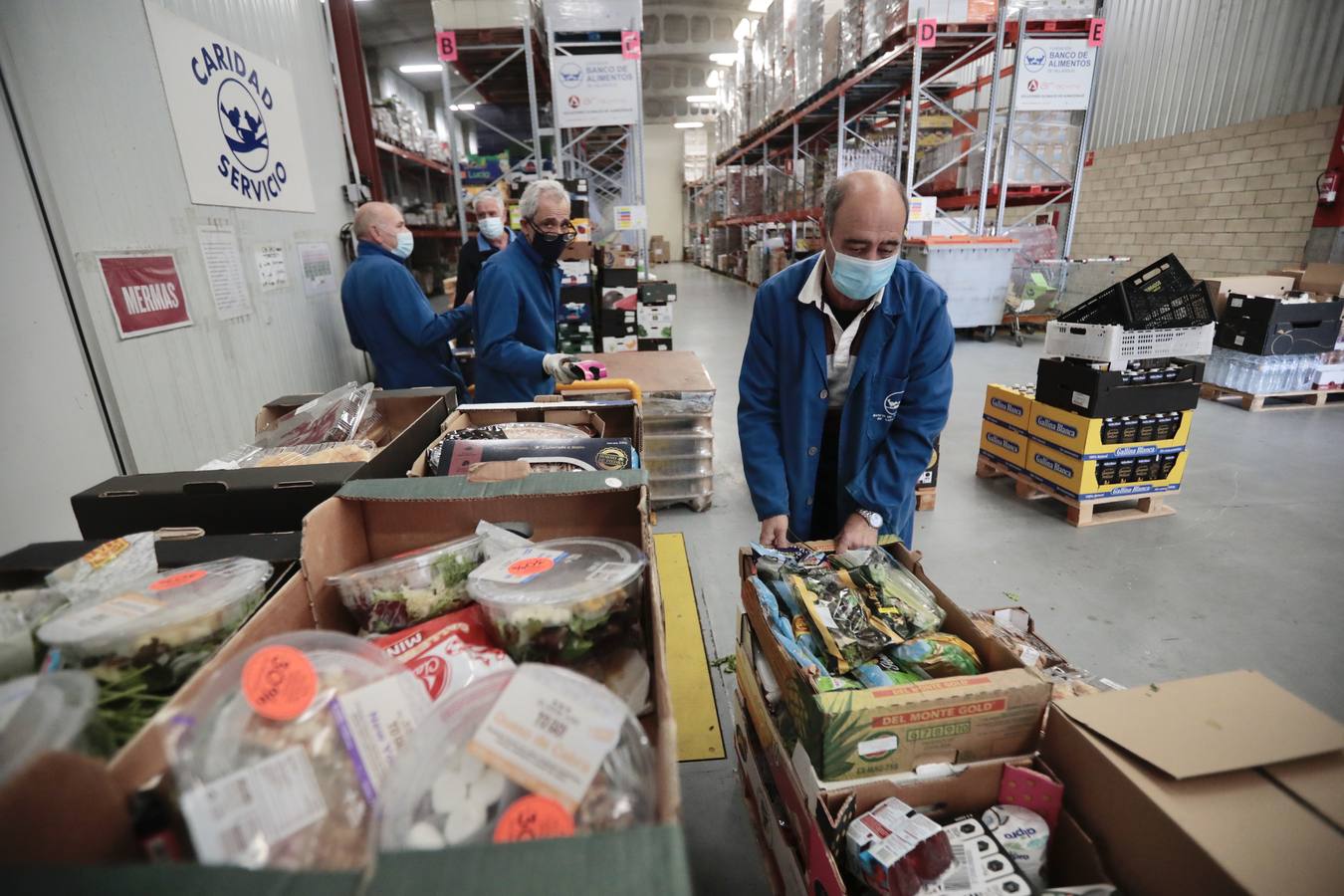 Fotos: El Banco de Alimentos de Valladolid se prepara para la &#039;gran recogida&#039;