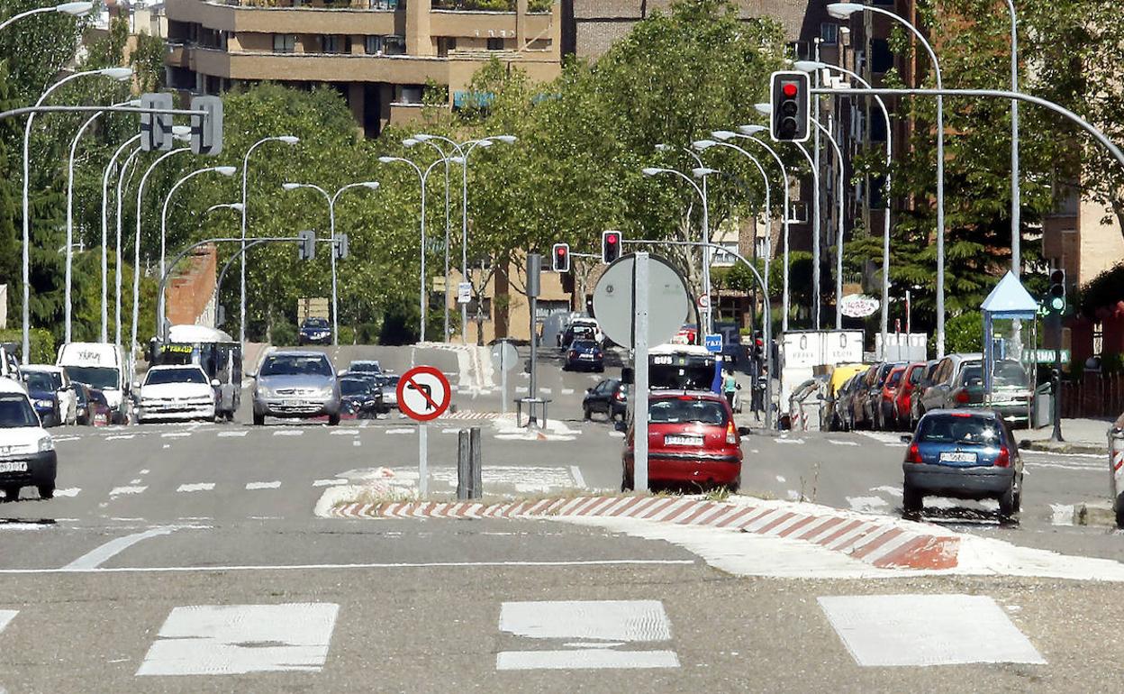 Calle Hernando de Acuña de Parquesol.