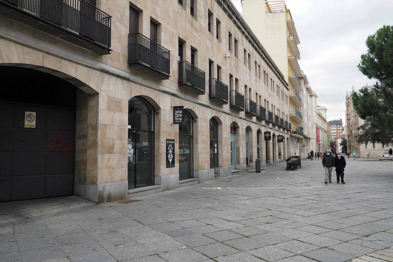 Detalles de la zona de San Pablo, junto al Palacio Pimentel, el colegio de San Gregorio y el Museo de Escultura