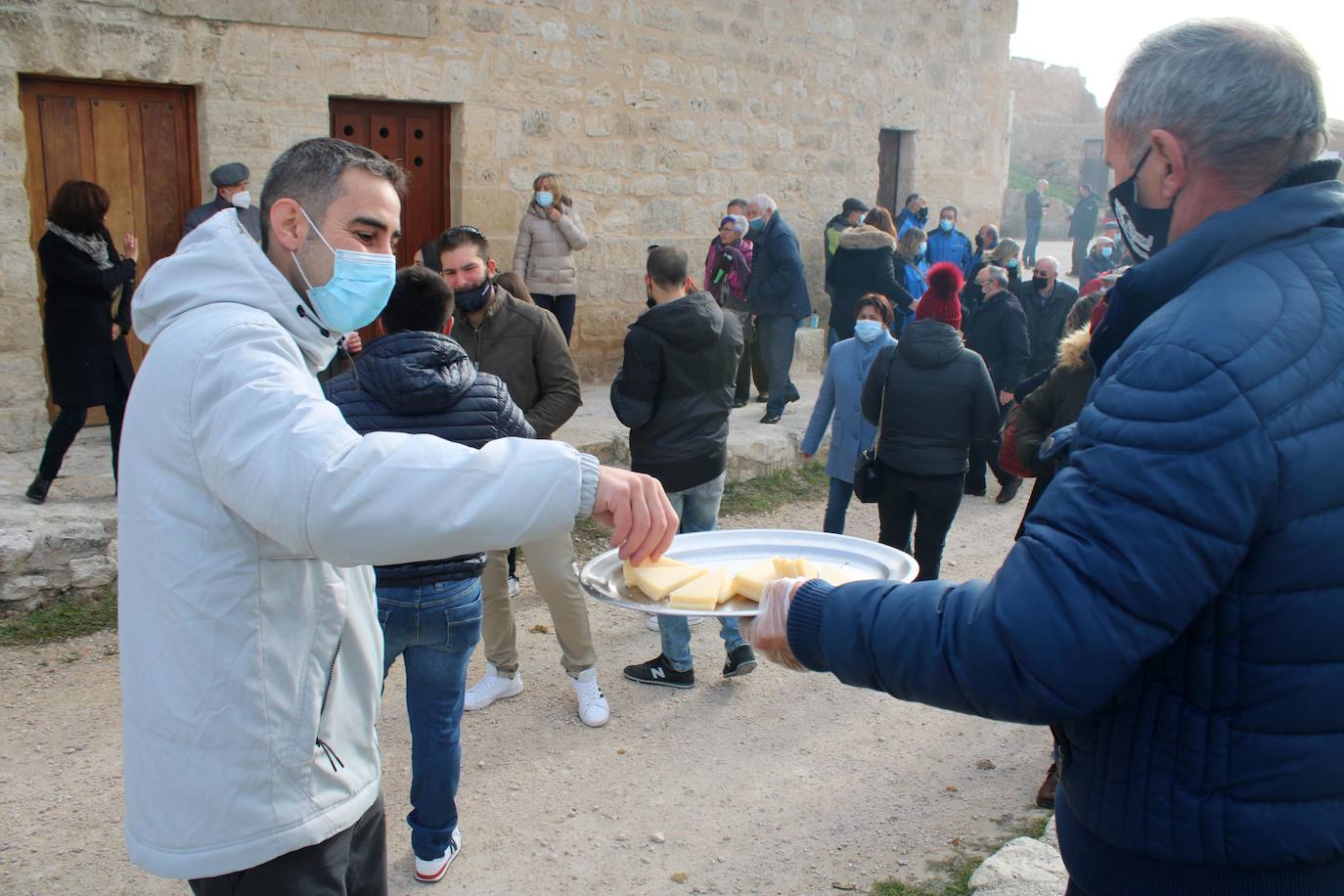 Fotos: Los coches clásicos despiertan admiración en el Cerrato