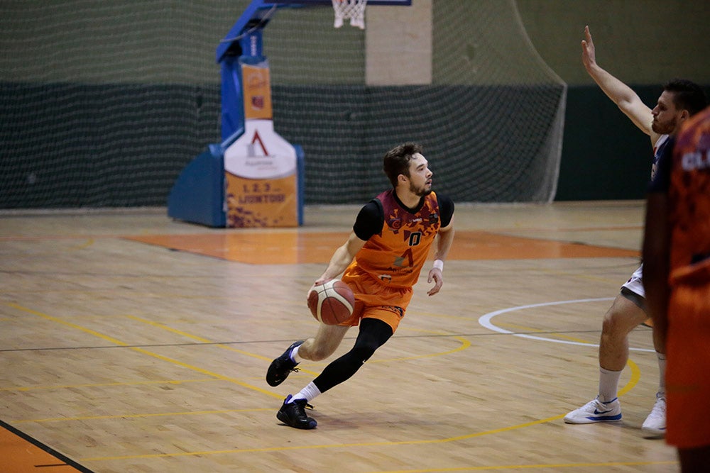 El Aquimisa vuelve a dejarse ir y Harrison Cleary acaba en el hospital (66-91)