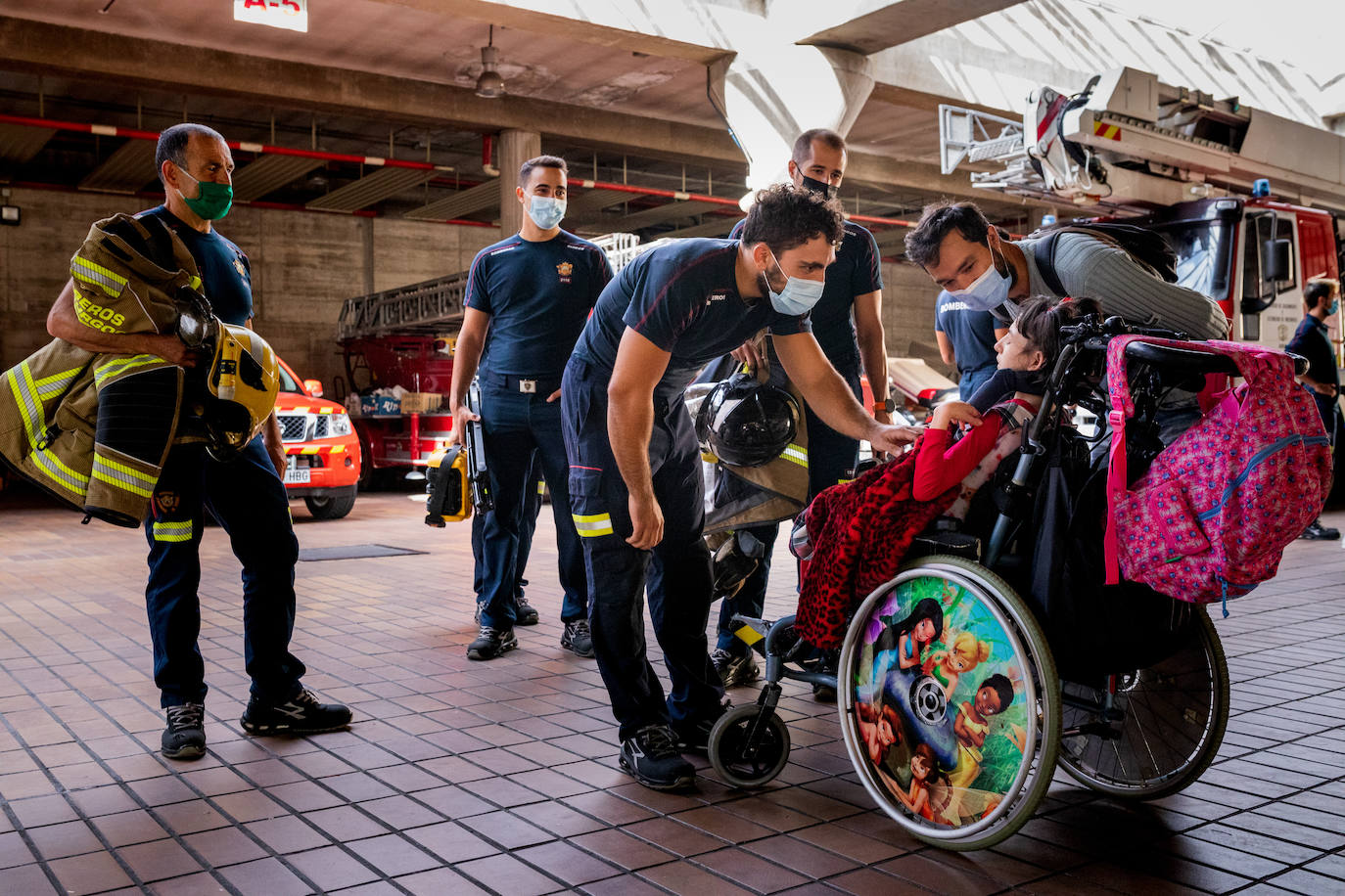 Fotos: Calendario solidario de los Bomberos de Burgos destinado a APACE