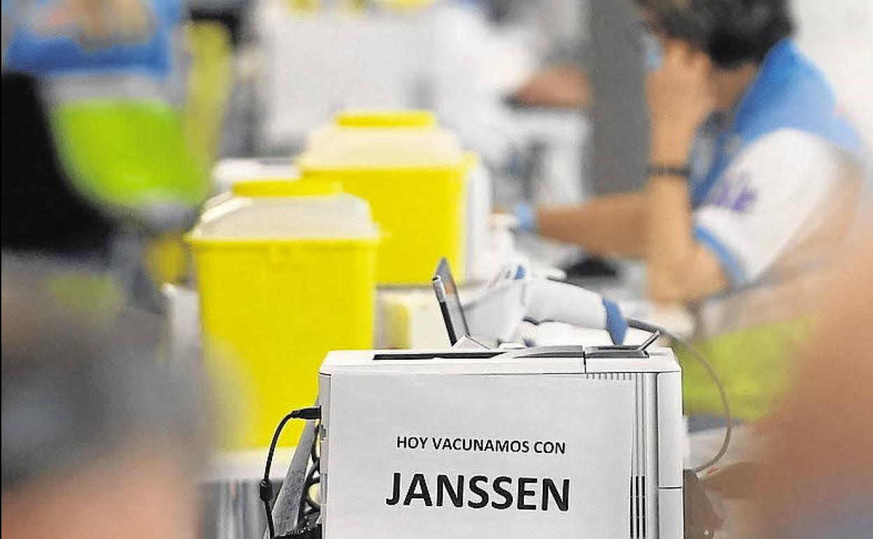 Vacunación con Janssen, en una imagen de archivo.