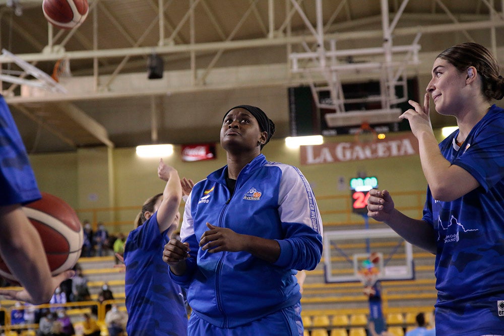 El CB Avenida aplasta al colista y se va posicionando para los play-off de la Euroliga (96-54)