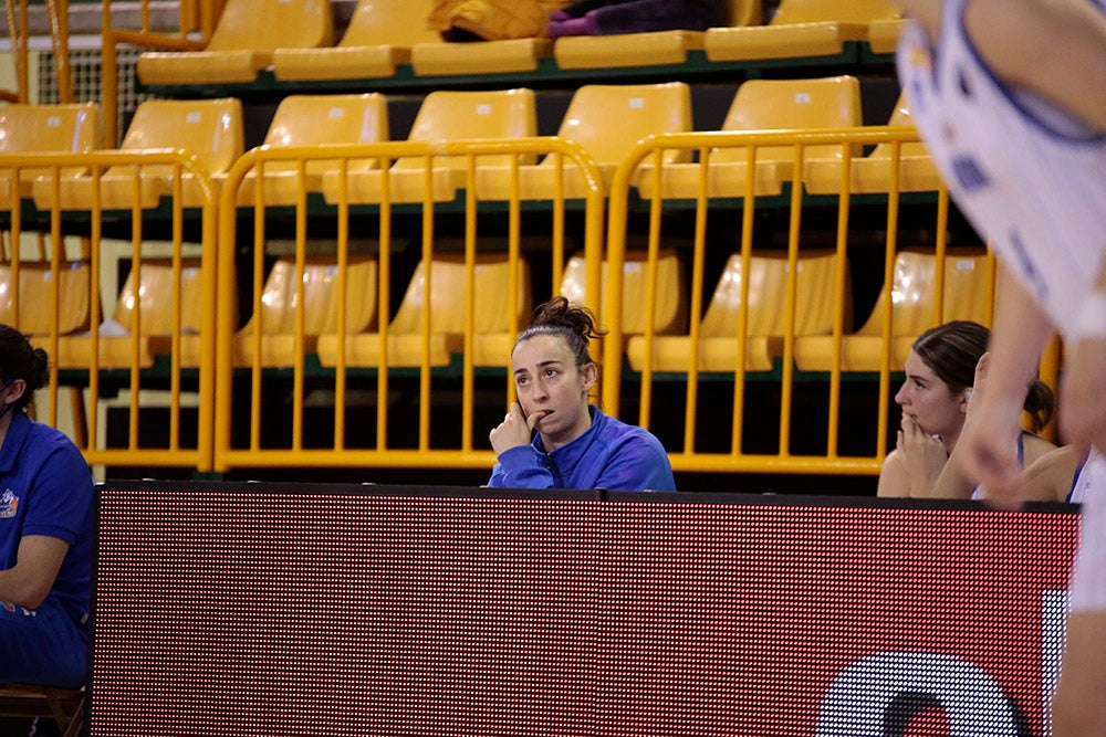 El CB Avenida aplasta al colista y se va posicionando para los play-off de la Euroliga (96-54)