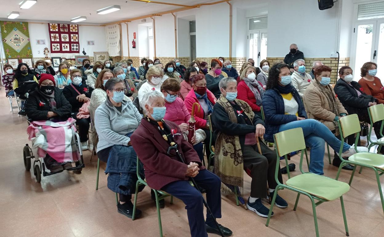 El Cabaco se une al Día Internacional contra la Violencia de Género