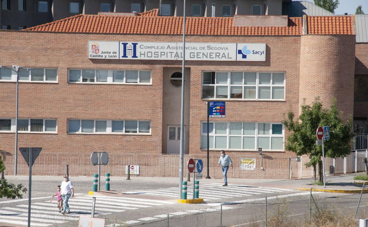 Fachada del Hospital de Segovia.