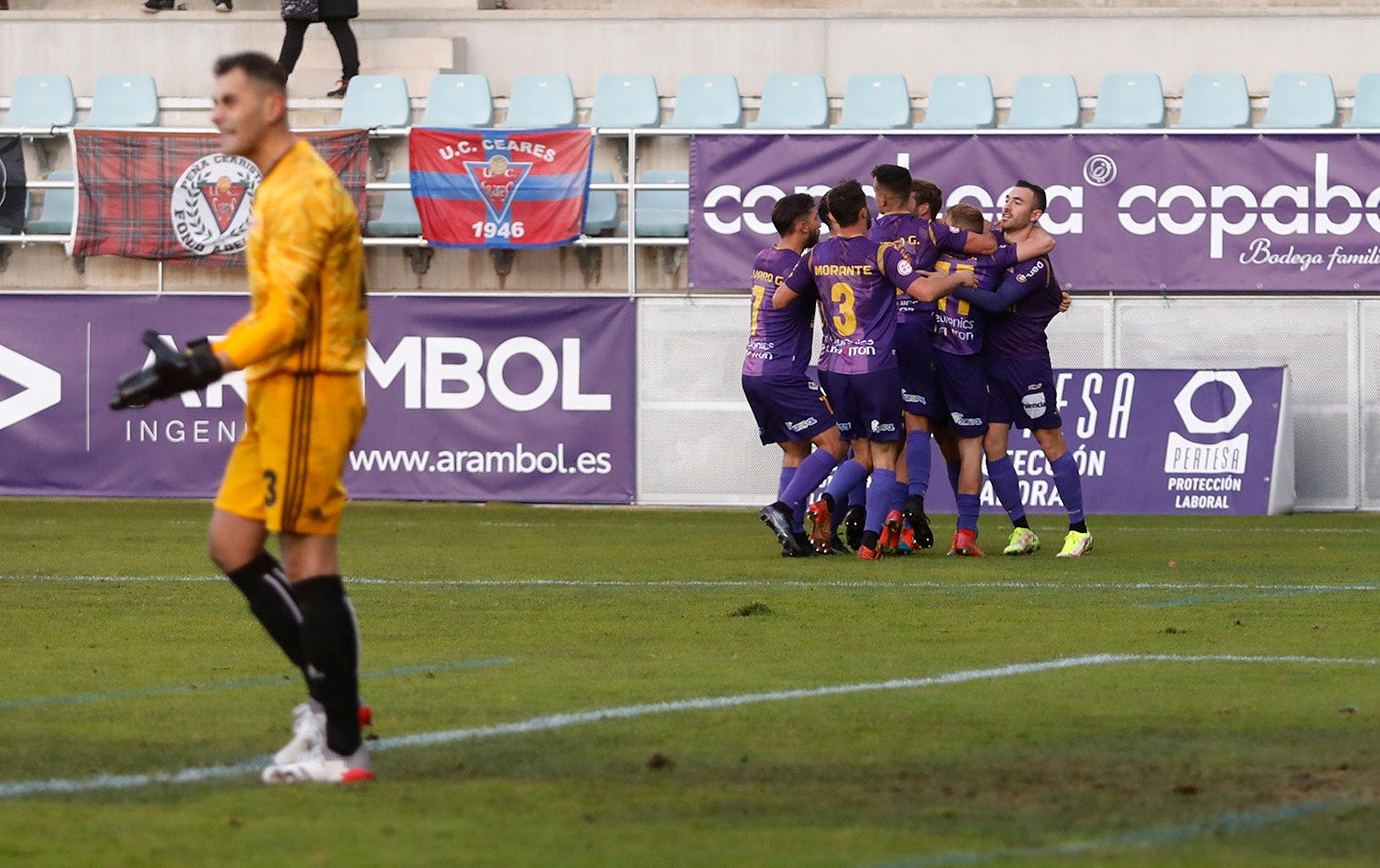 Palencia Cristo Atlético 3 - 0 UC Ceares