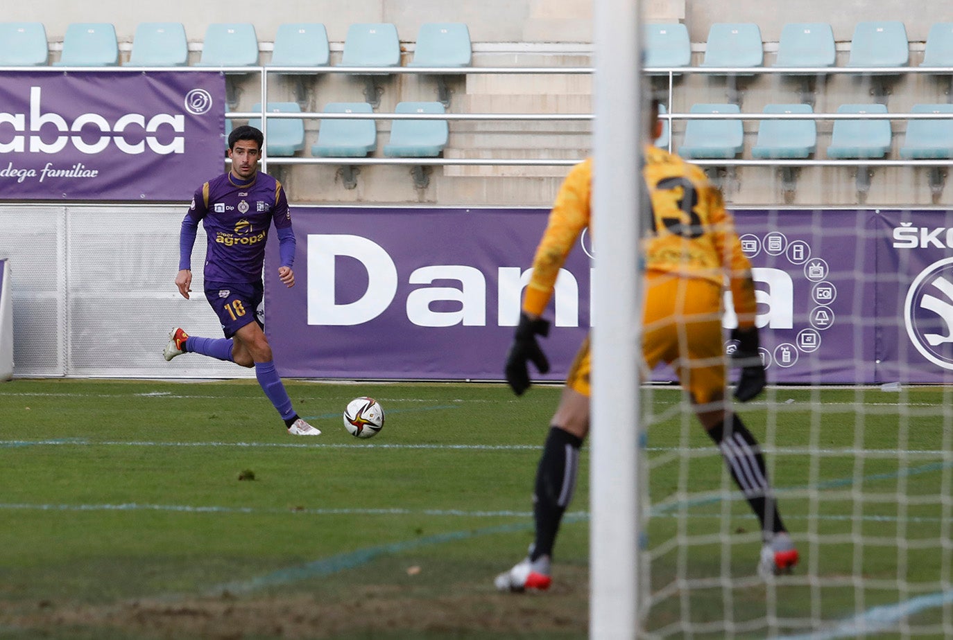 Palencia Cristo Atlético 3 - 0 UC Ceares