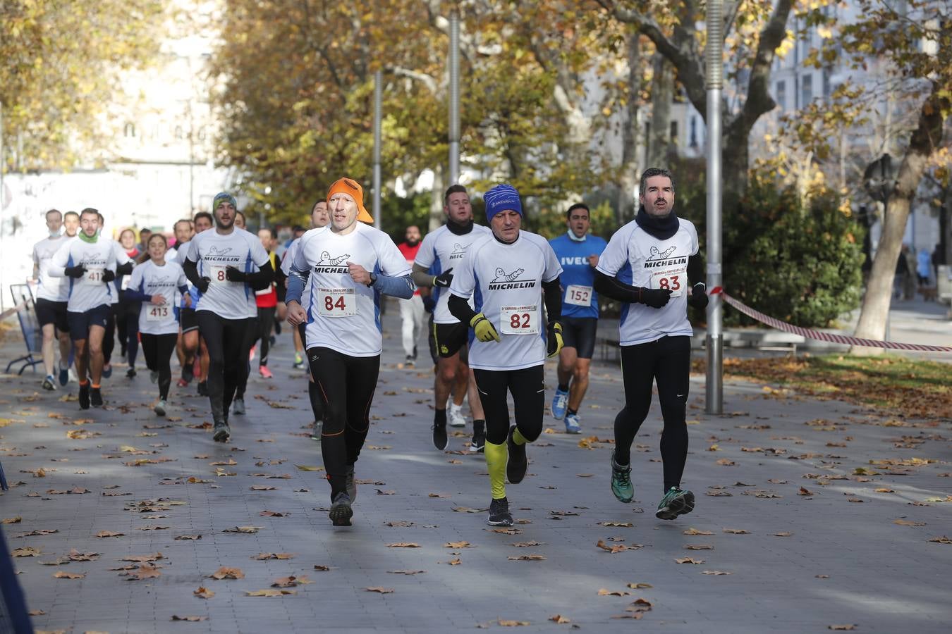 Fotos: V Carrera de Empresas de El Norte de Castilla (3/8)