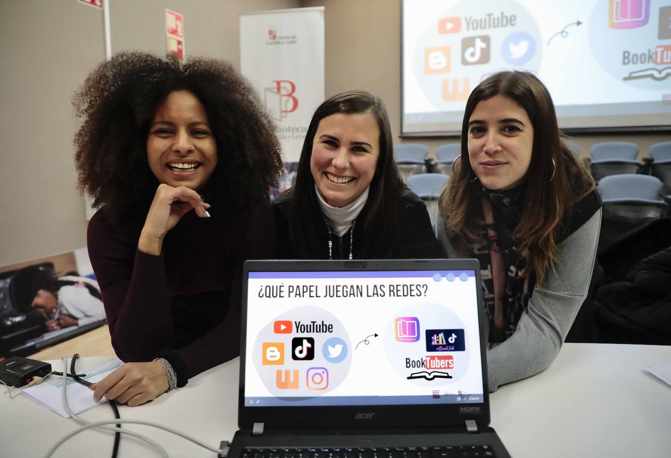 Momentos del encuentro en la Biblioteca de Castilla y León.