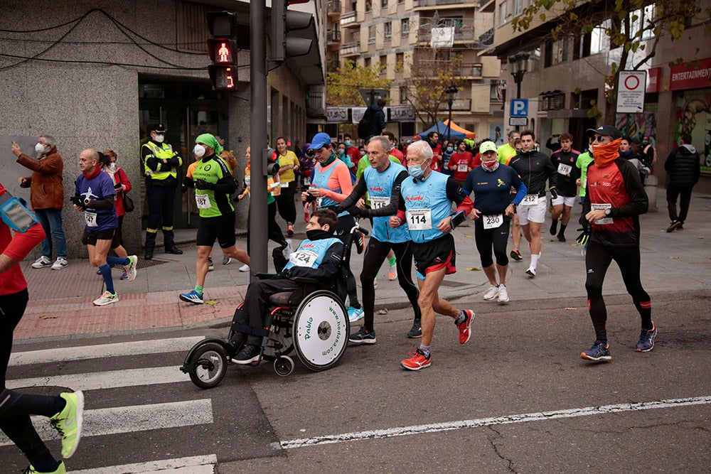 Dani Sanz y Verónica Sánchez ganan la III Carrera Popular Corre con tu Médico en Salamanca