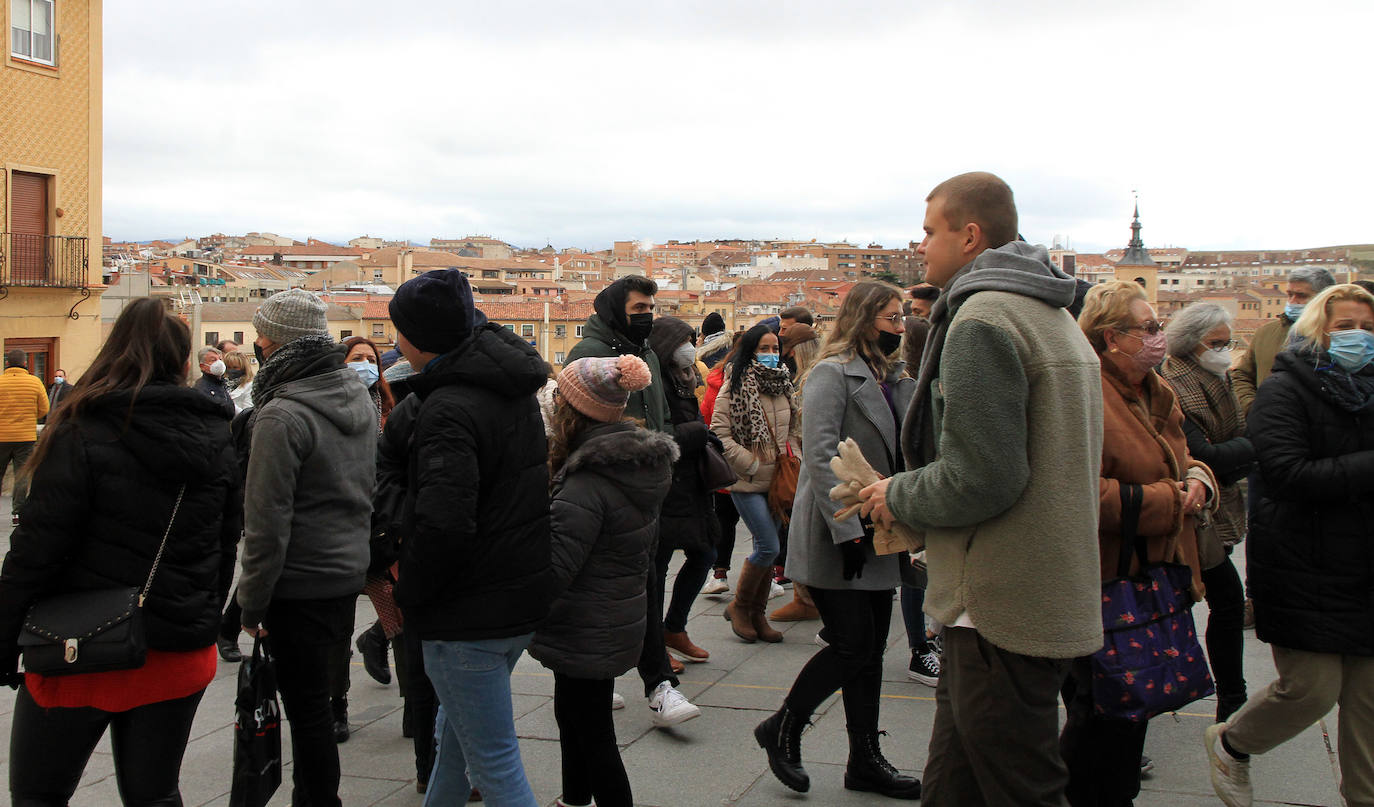 Ambiente en la ciudad durante este lunes festivo.