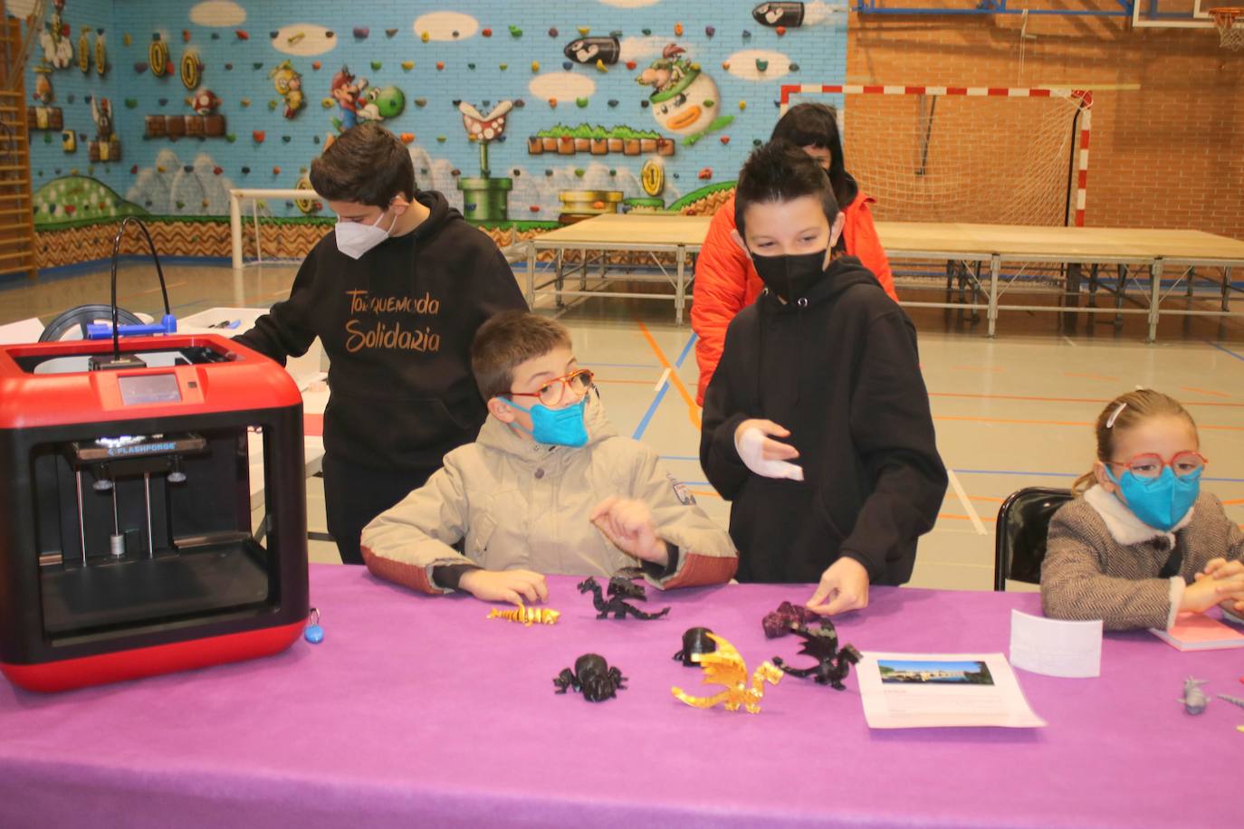 Fotos: Torquemada se solidariza con la hemiplejia alternante