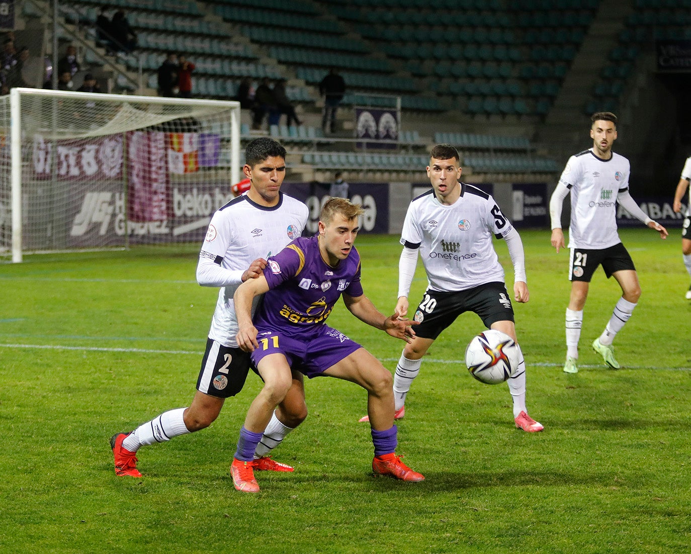 Palencia Cristo Atlético 0 - 0 Salamanca CF UDS