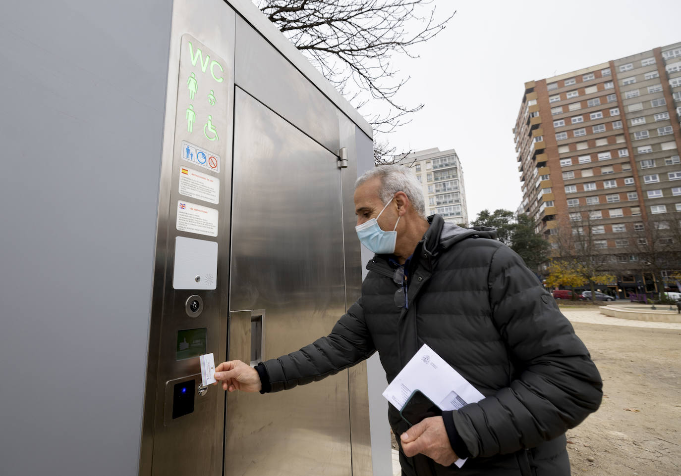 Fotos: Inauguración del nuevo urinario de Poniente