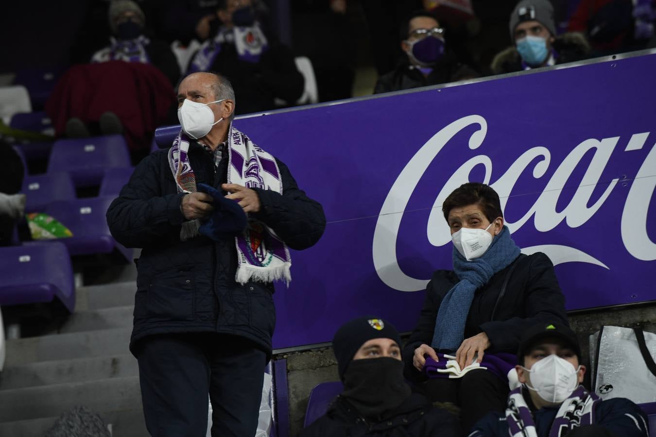 Fotos: Búscate en la grada de Zorrilla (3/4)