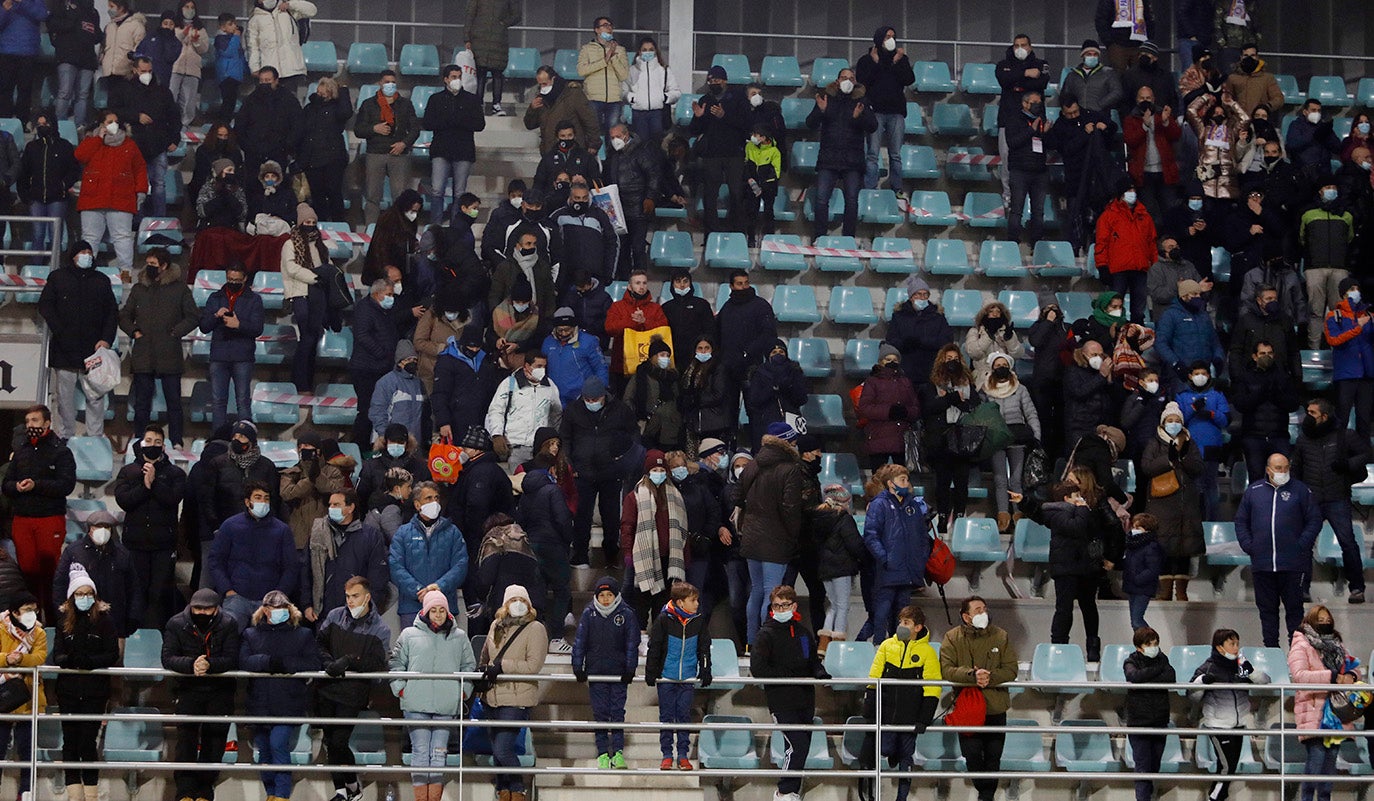 El Espanyol sufre en una repleta y animada Balastera