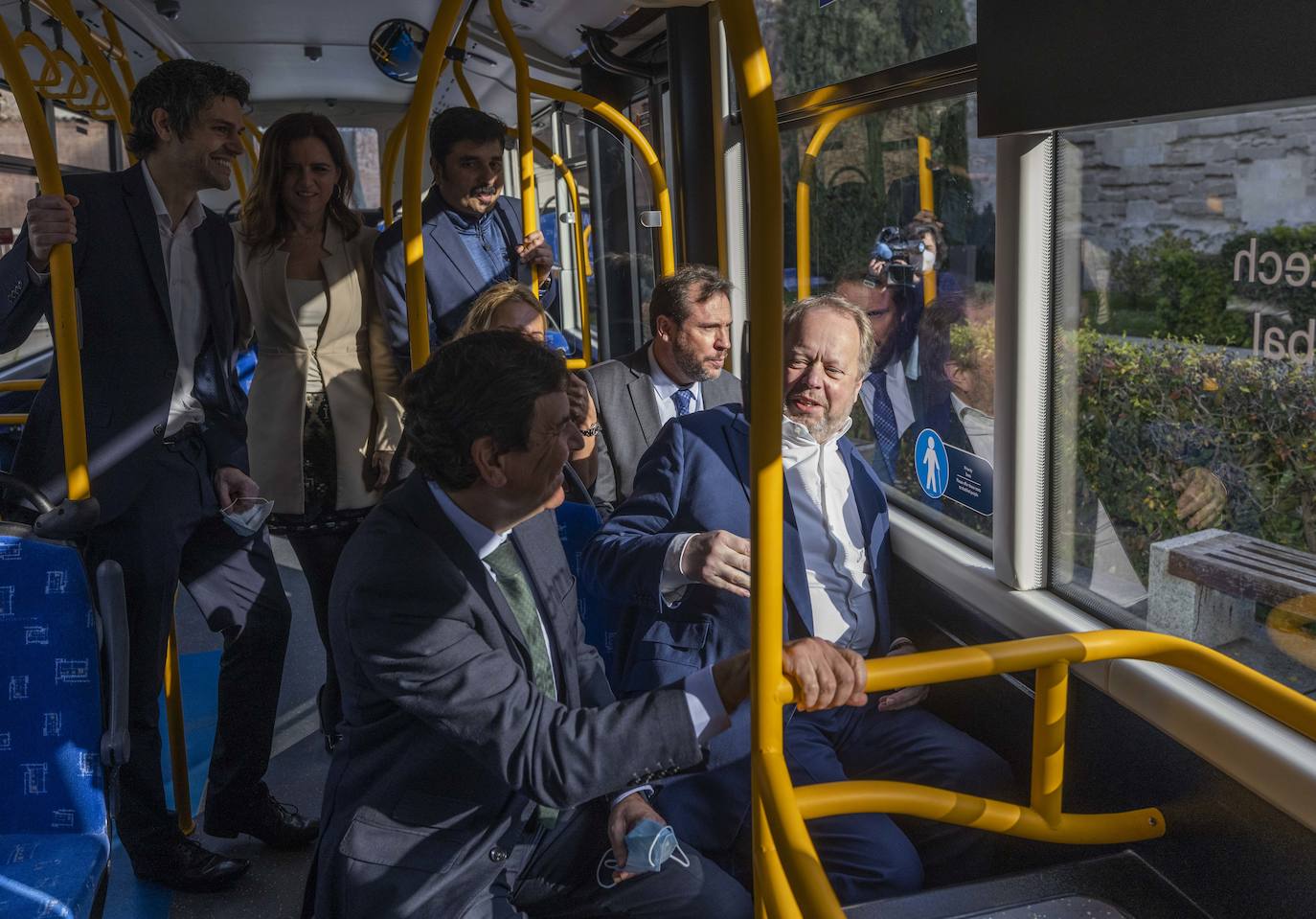 Fotos: Presentación de la fábrica de autobuses eléctricos Switch Mobility en Valladolid