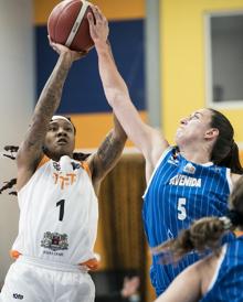 Imagen secundaria 2 - El CB Avenida acaricia los cuartos de final de la Euroliga tras ganar en Riga a medio gas (51-71)