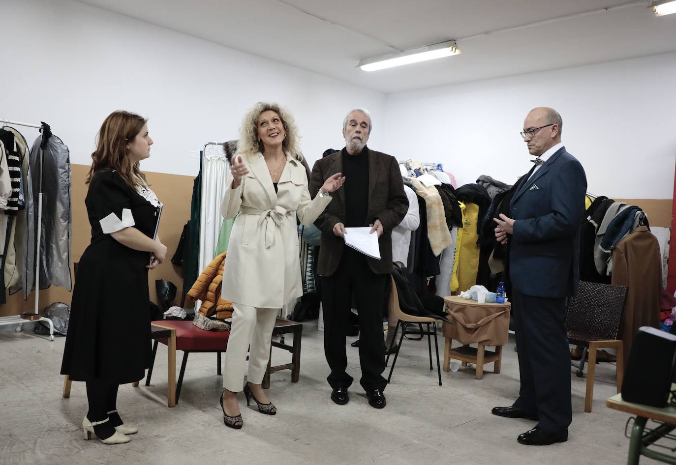 Arcón de Olid, en un ensayo de la obra 'Eva al desnudo'. 