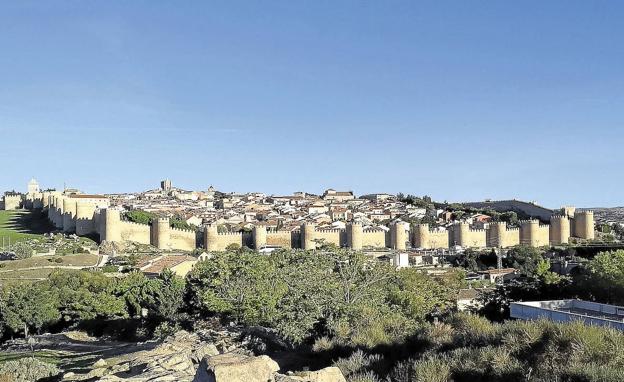 Ávila es la única provincia de Castilla y León que gana residentes