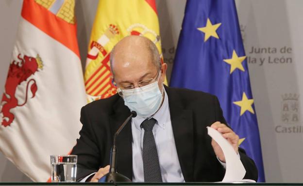 El vicepresidente de la Junta de Castilla y León, Francisco Igea, durante la comparecencia ante los medios. 