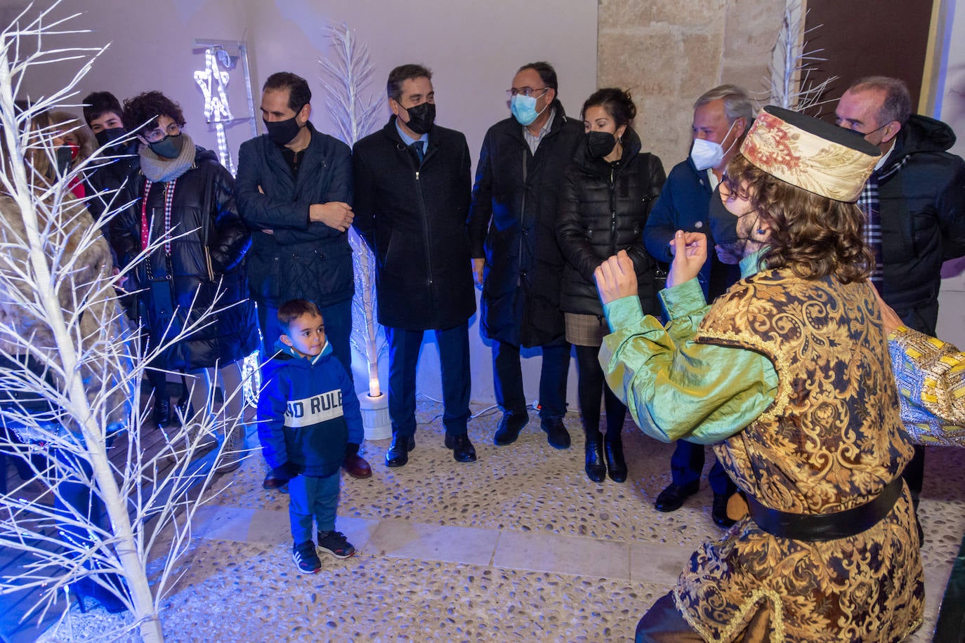 Fotos: Los pajes anuncian la próxima llegada de los Reyes a Palencia