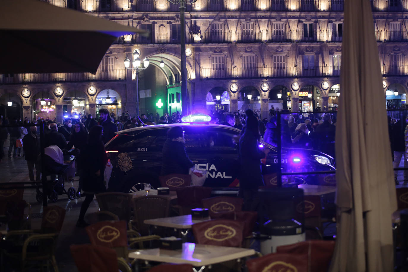 Fotos: Despliegue policial en la &#039;No Nochevieja Universitaria&#039; de Salamanca (1/2)