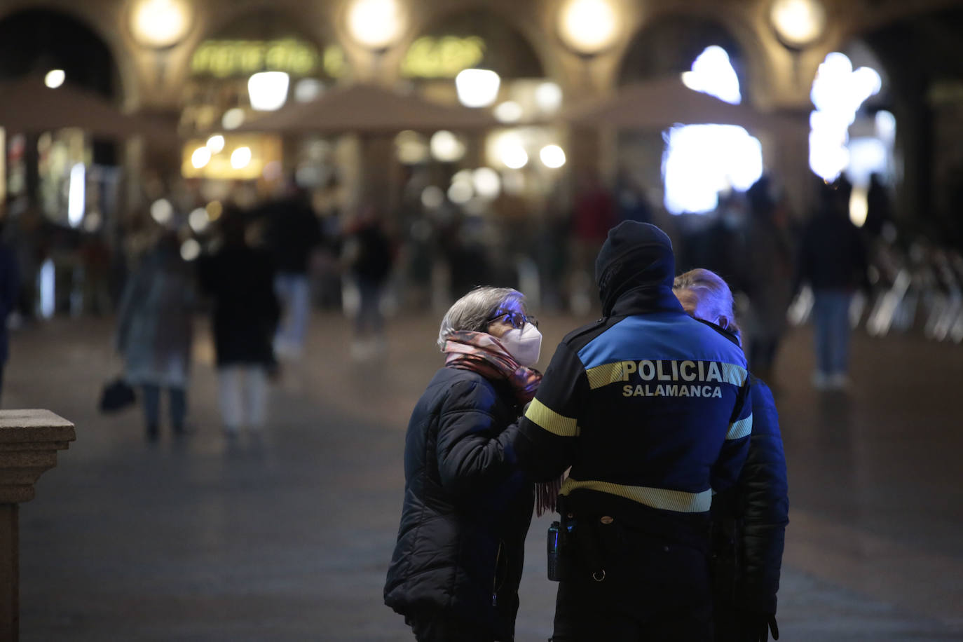 Fotos: Despliegue policial en la &#039;No Nochevieja Universitaria&#039; de Salamanca (1/2)