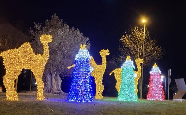 Los Reyes de luces, en Arroyo.