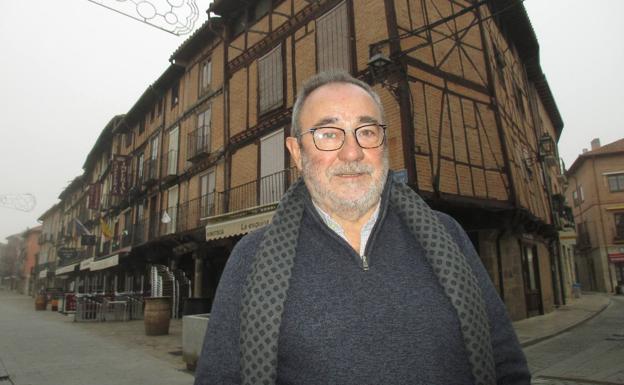El autor de Todas las muerte de 'El Sentenciao', en la calle principal de Toro.