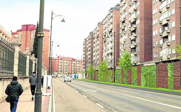 Recreación infográfica de la barrera acústica verde que ha sido comenzada a instalar en el Paseo del Hospital Militar de Valladolid.