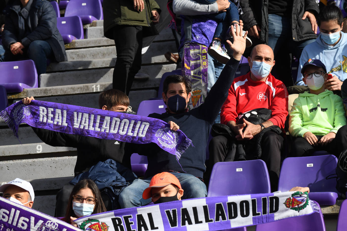 Fotos: Búscate en la grada del Real Valladolid-Leganés (4/4)