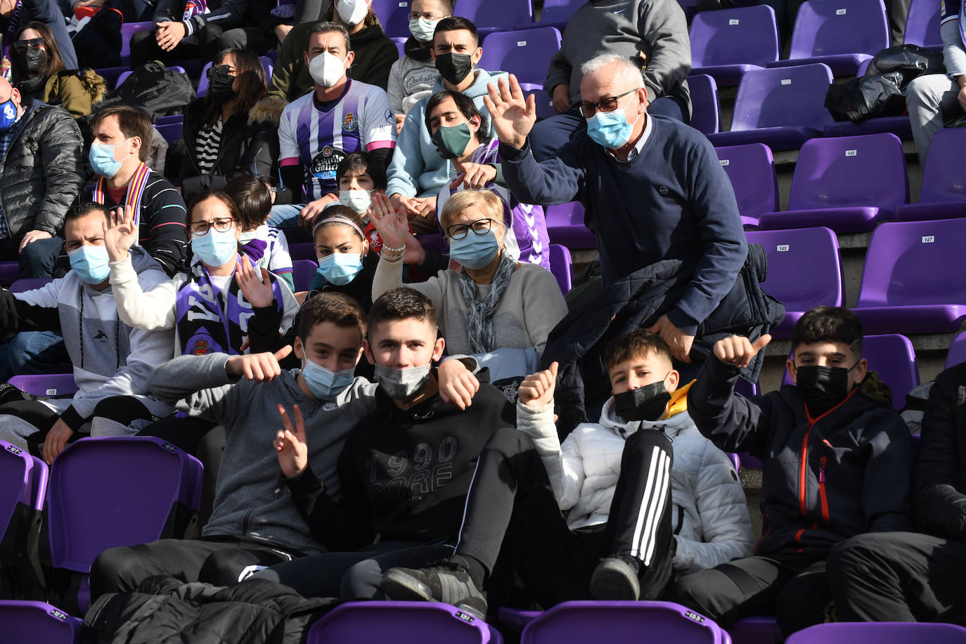 Fotos: Búscate en la grada del Real Valladolid-Leganés (1/4)