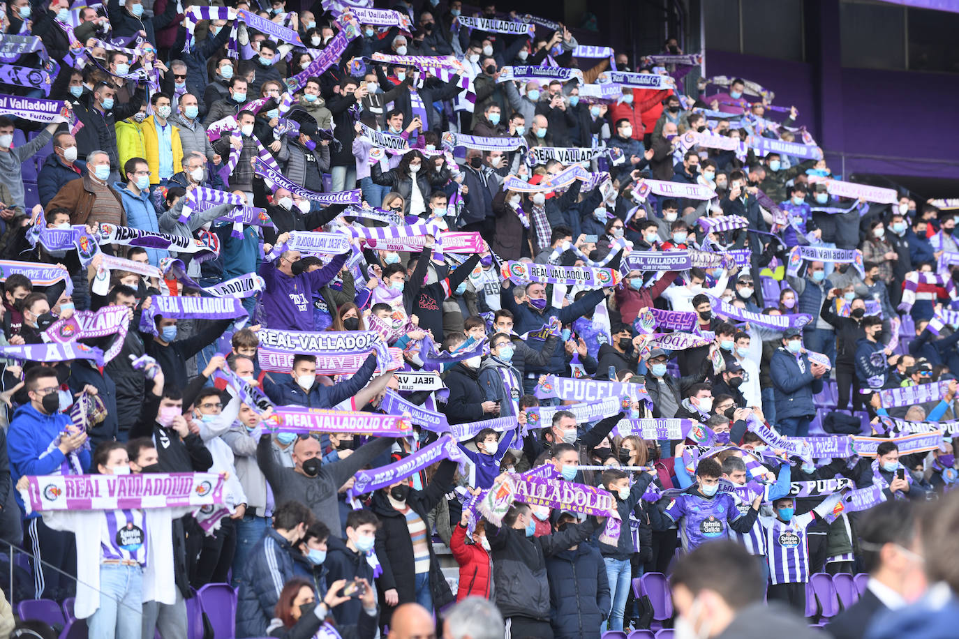 Fotos: Búscate en la grada del Real Valladolid-Leganés (2/4)