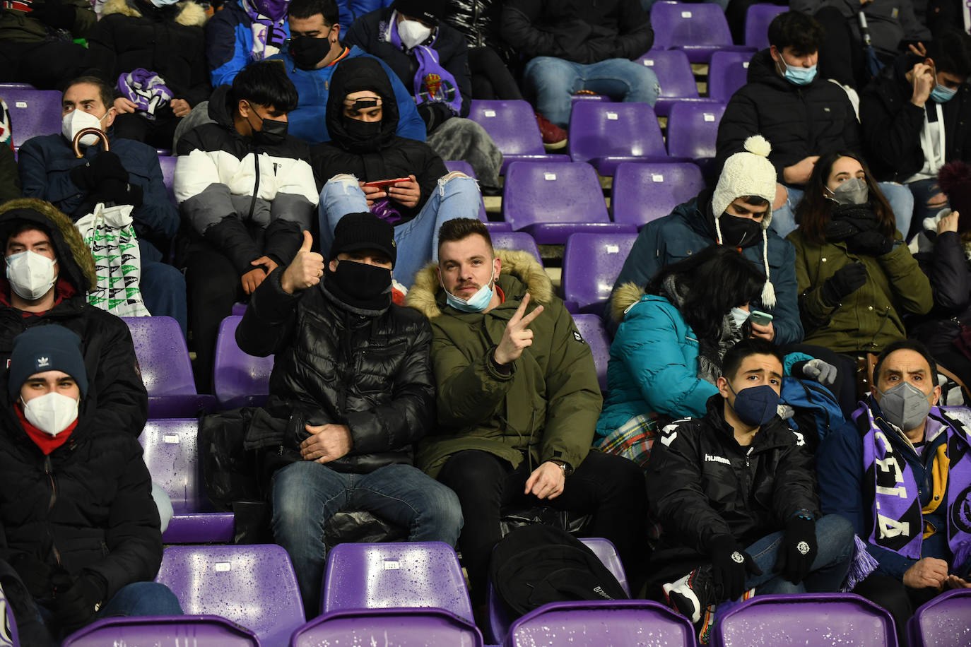 Fotos: Búscate en la grada en el Real Valladolid-Betis