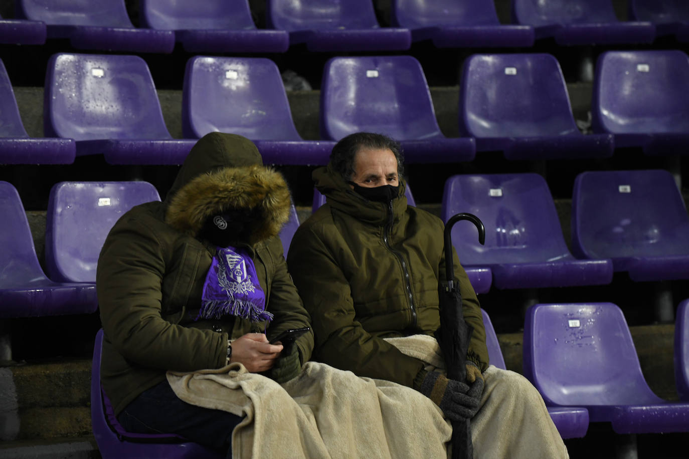 Fotos: Búscate en la grada en el Real Valladolid-Betis