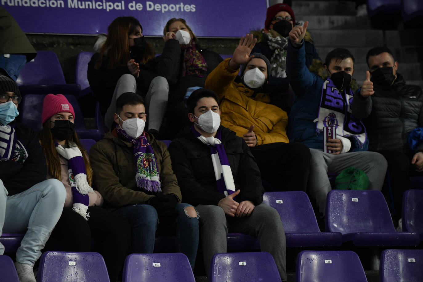 Fotos: Búscate en la grada en el Real Valladolid-Betis