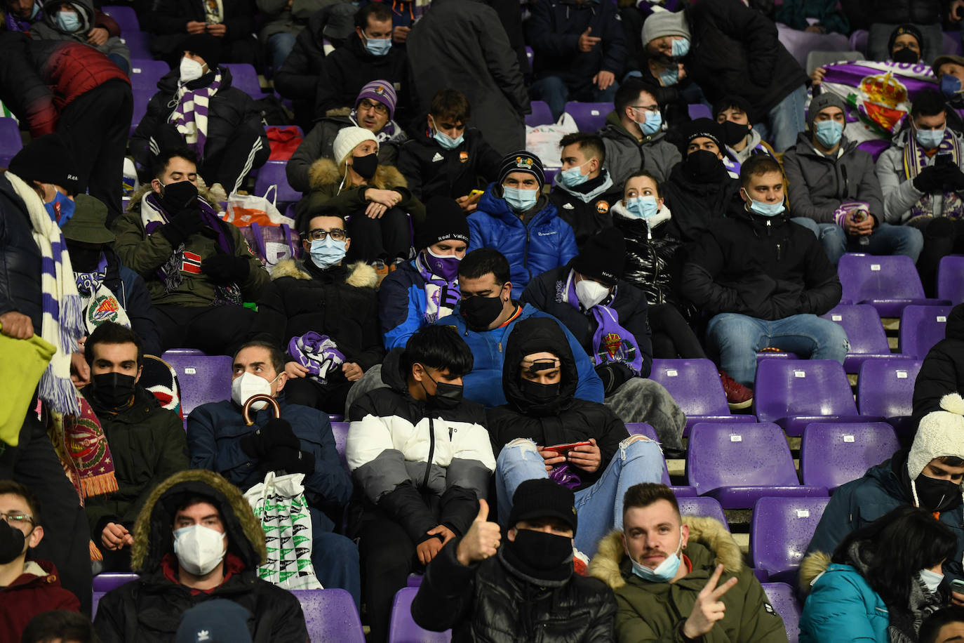 Fotos: Búscate en la grada en el Real Valladolid-Betis