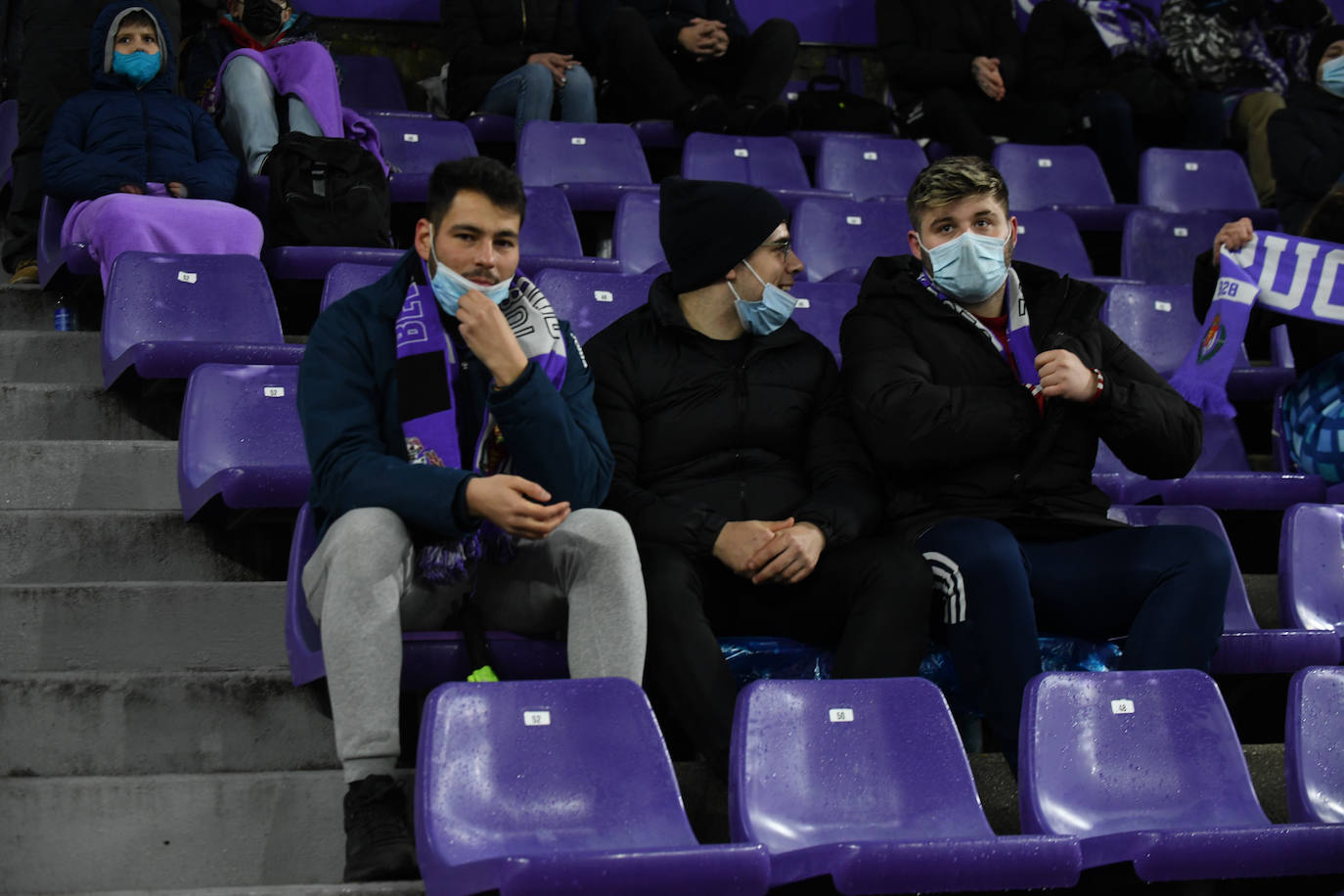 Fotos: Búscate en la grada en el Real Valladolid-Betis