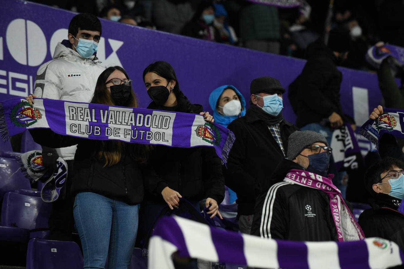 Fotos: Búscate en la grada en el Real Valladolid-Betis