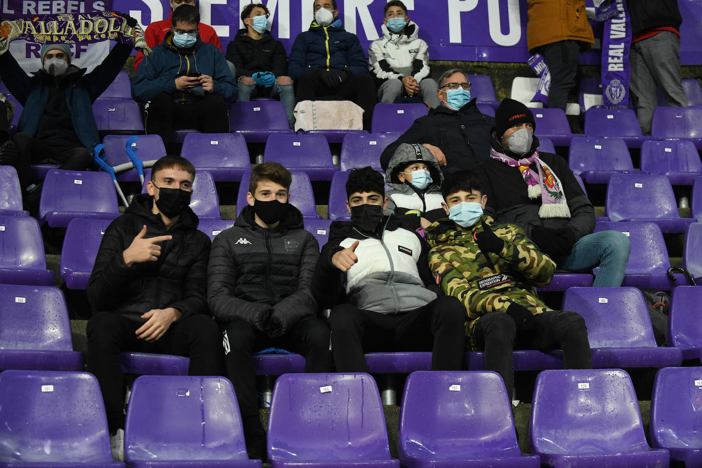 Fotos: Búscate en la grada en el Real Valladolid-Betis