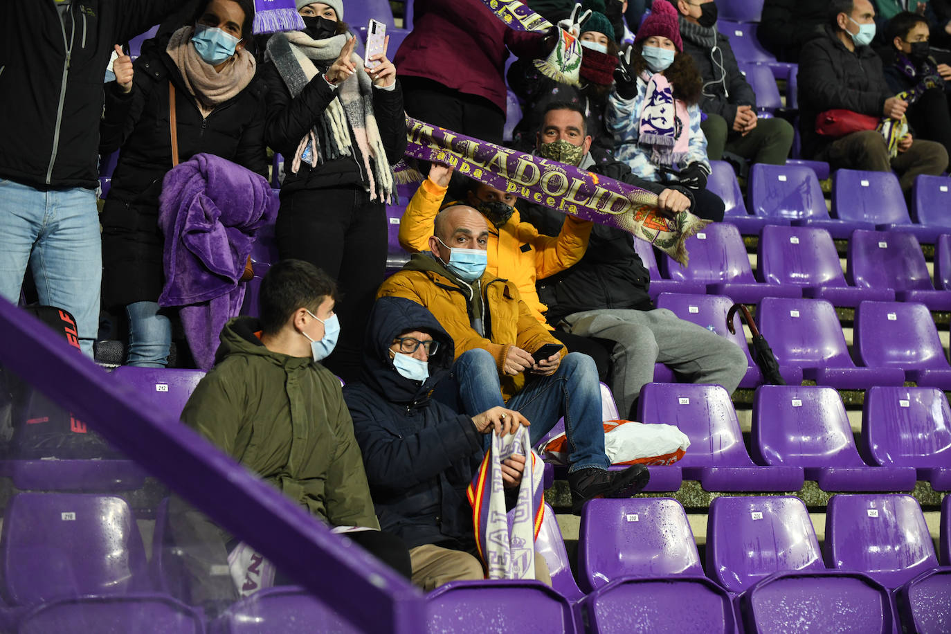 Fotos: Búscate en la grada en el Real Valladolid-Betis