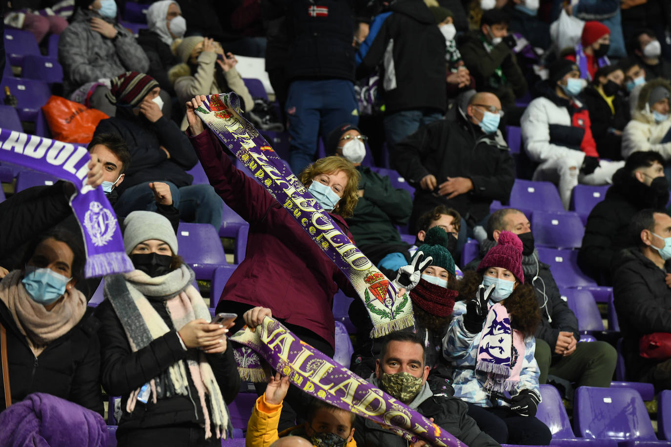 Fotos: Búscate en la grada en el Real Valladolid-Betis